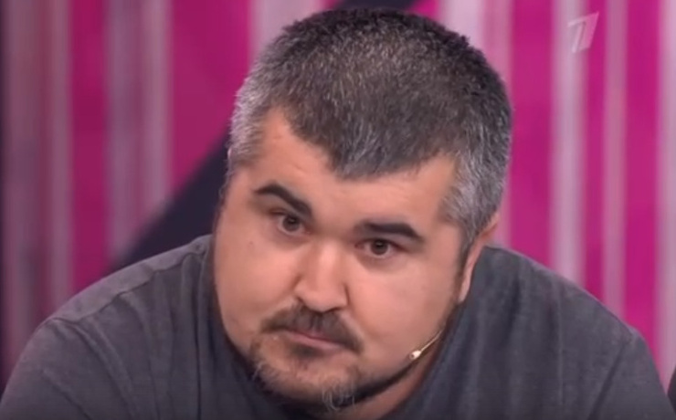Брат Мурата уверен: мальчик мешал ему заниматься любовью с Алианой