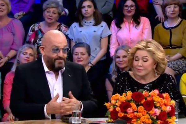 Михаил Шуфутинский признался, что был влюблен в певицу Михаил Шуфутинский признался, что был влюблен в певицу