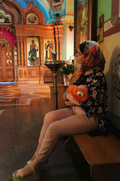 Все свободное время Фрейя проводит с сыном Все свободное время Фрейя проводит с сыном