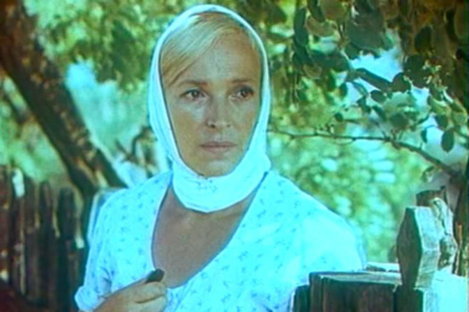 Клара Лучко сыграла в сериале одну из самых знаменитых своих ролей