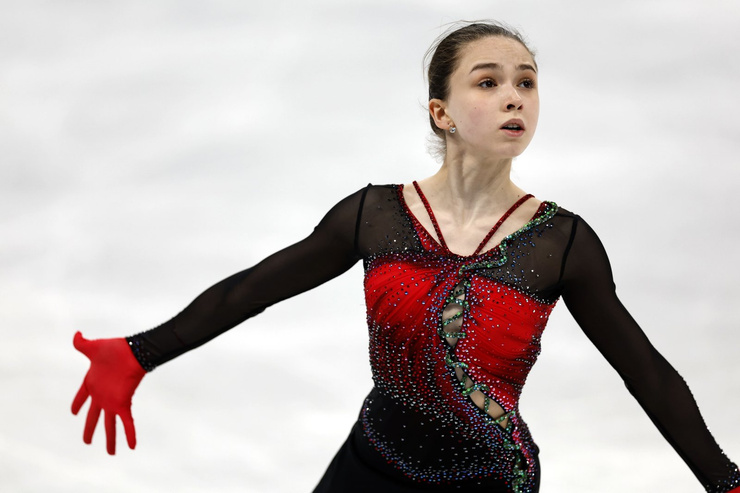 Валиева продолжает участие в Играх