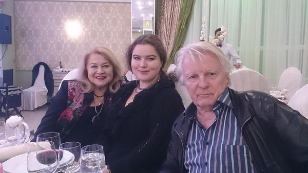 Людмила Мальцева, Полина Нечитайло и Юрий Назаров Людмила Мальцева, Полина Нечитайло и Юрий Назаров