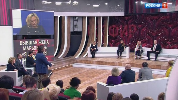 Участники программы обсуждают запись проверки Богдановой на детекторе лжи Участники программы обсуждают запись проверки Богдановой на детекторе лжи