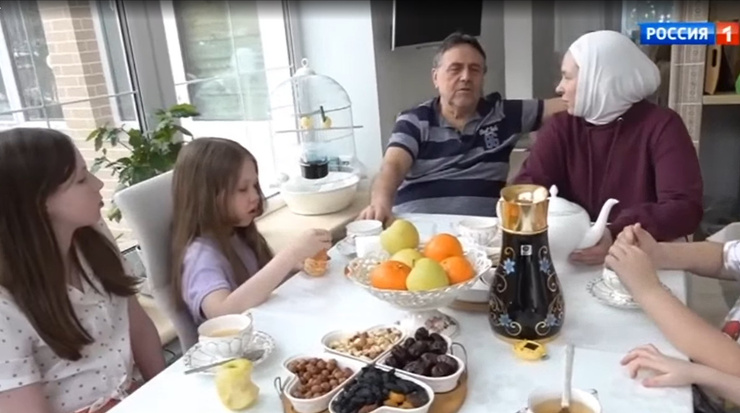 Ибрагимов познакомился с женой, когда ей было 20, а ему 60 лет