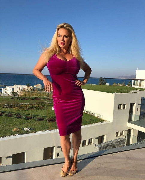 Анна Семенович Анна Семенович