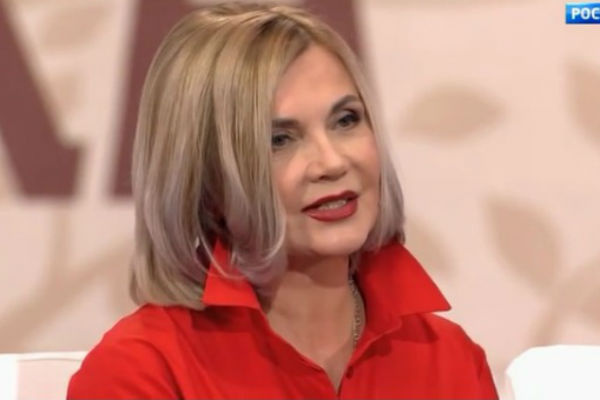 Ирина не жалеет о том, что пожертвовала карьерой ради мужа Ирина не жалеет о том, что пожертвовала карьерой ради мужа