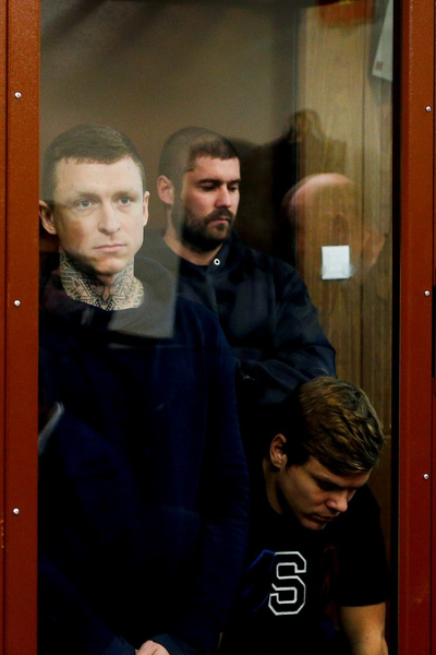 После истории с уголовным преследованием Мамаев и Кокорин практически перестали общаться После истории с уголовным преследованием Мамаев и Кокорин практически перестали общаться