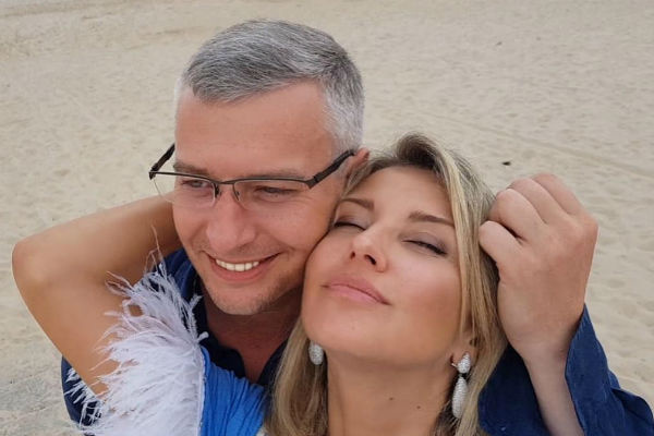 Влюбленные много путешествуют Влюбленные много путешествуют