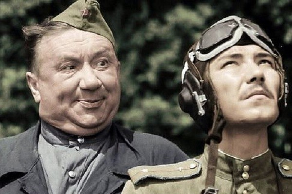 Алексей Смирнов исполнял и драматические роли Алексей Смирнов исполнял и драматические роли
