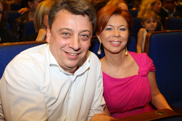 Дмитрий Галкин с супругой