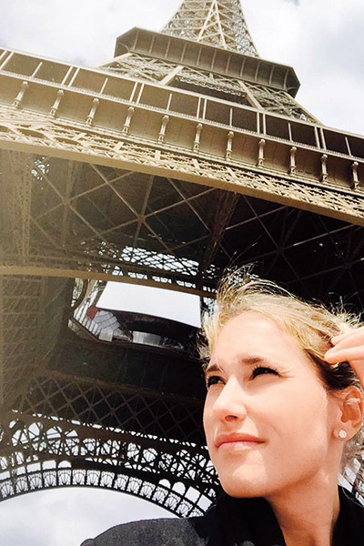 Марика слетала с мужем в Париж на два дня Марика слетала с мужем в Париж на два дня