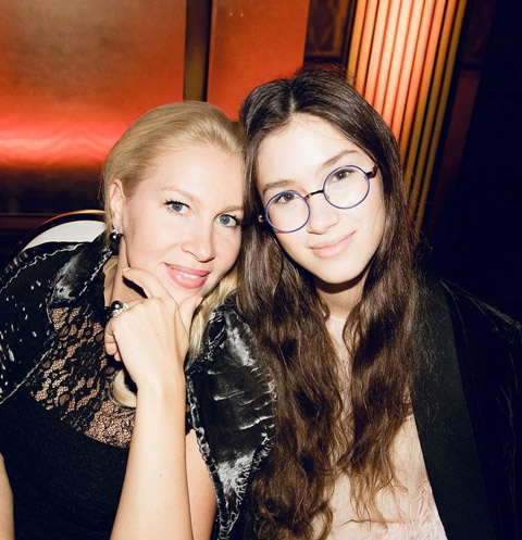 Екатерина Одинцова с дочерью Диной