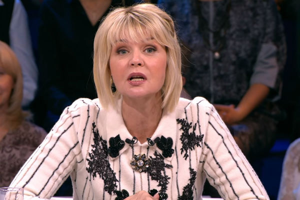 Меньшова постаралась дистанцироваться от давнего конфликта Меньшова постаралась дистанцироваться от давнего конфликта