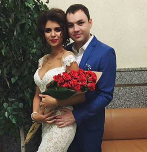Алиана и Александо Гобозовы с сыном Робертом Алиана и Александо Гобозовы с сыном Робертом