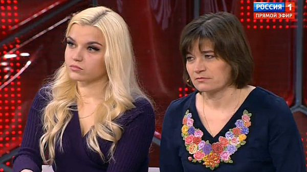 Сестра и мама Сергея Семенова
