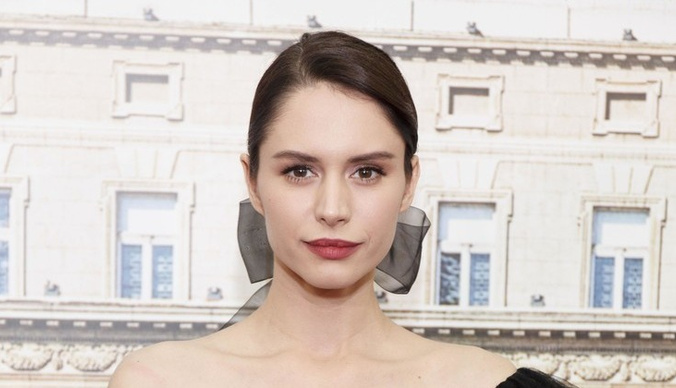 Жаркий поцелуй Ивана Янковского с Дианой Пожарской на