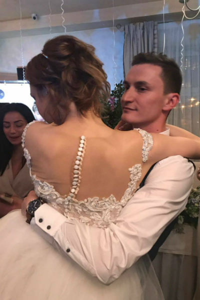 Андрей готов носить Диану на руках всю жизнь Андрей готов носить Диану на руках всю жизнь