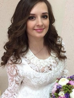 Рита Агибалова в свадебном платье