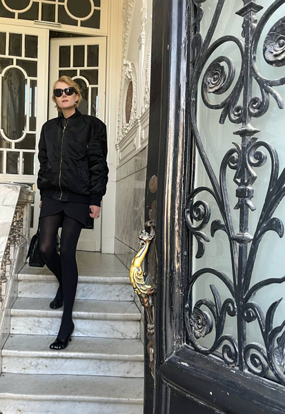 Несколько лет назад Литвинова приобрела жилье в Париже Несколько лет назад Литвинова приобрела жилье в Париже