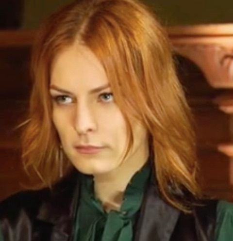 Мэрилин Керро во время съемок пятой серии 17-ого сезона