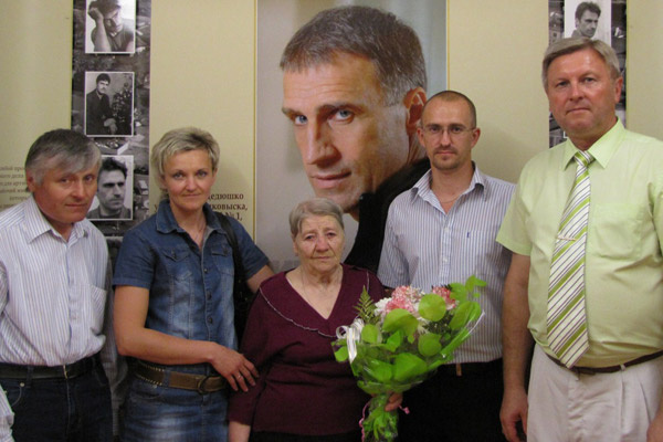 Елена Владимировна на открытии музея имени сына