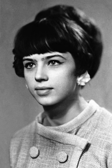 Елена могла стать не певицей, а спортсменкой