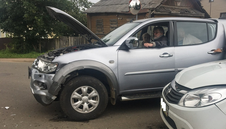 Ширвиндт стал виновником ДТП