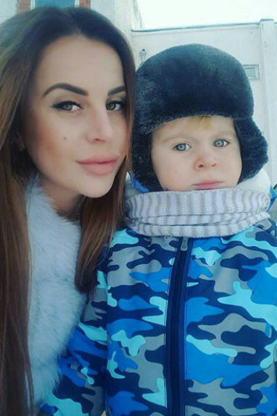 Ольга Ветер с сыном Мишей