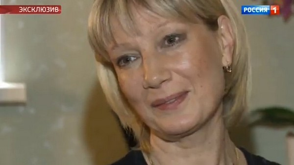 Елена Дмитриева отказалась от идеи инкогнито проникнуть в дом Караченцова