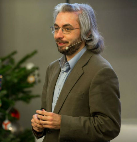 Юрий Калнишкан на одной из своих лекций