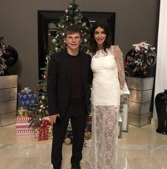 Андрей Аршавин женился на Алисе Казьминой в 2016 году