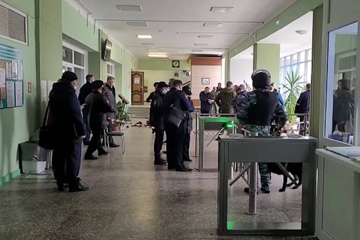 На месте работают сотрудники МВД На месте работают сотрудники МВД