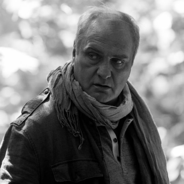 Александр Балуев