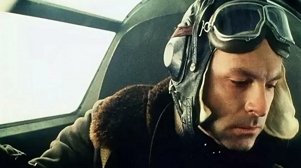 Родион Нахапетов считает фильм «Торпедоносцы» одним из лучших в карьере Родион Нахапетов считает фильм «Торпедоносцы» одним из лучших в карьере