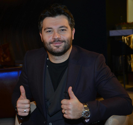 Aleksej Chumakov Poflirtoval S Vedushej Shou Boyus Tebe Ponravitsya Moj Yazyk Starhit Ru