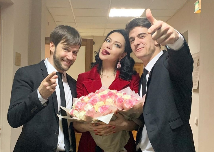 Настастья часто гастролирует
