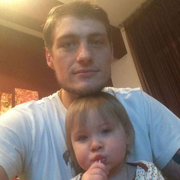 Александр Задойнов с младшей дочерью Александр Задойнов с младшей дочерью