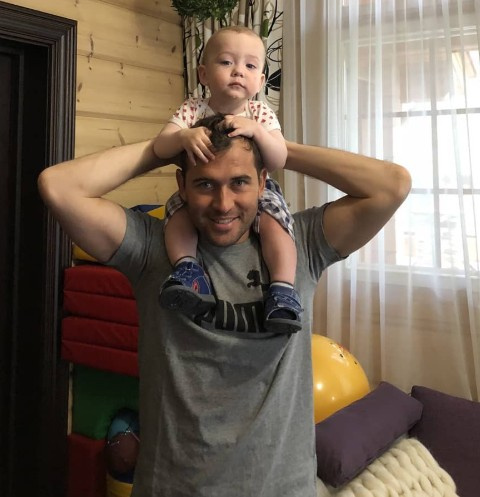 Александр Кержаков с сыном Александр Кержаков с сыном