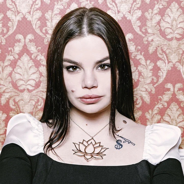 Алла, 21 год Алла, 21 год