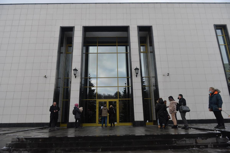 Церемония проходит в закрытом режиме Церемония проходит в закрытом режиме