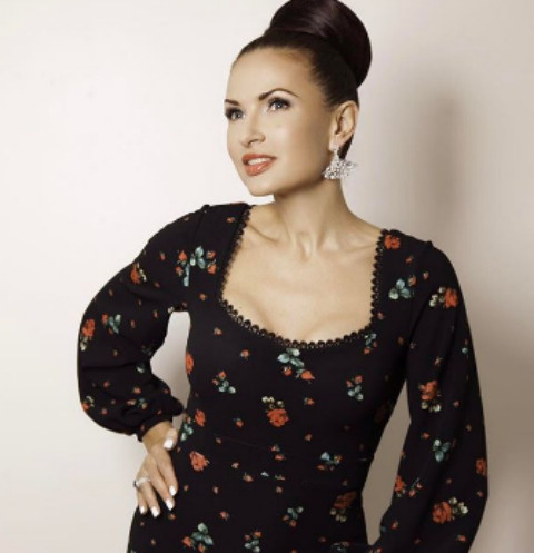 Эвелина Бледанс Эвелина Бледанс