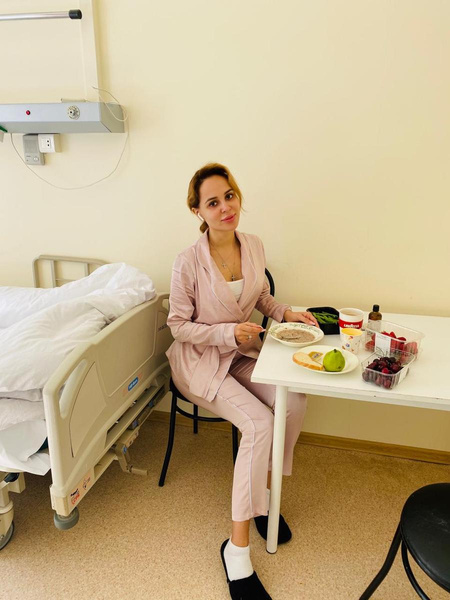 «Были дикие боли, ставили капельницы»: Анна Калашникова проходит лечение в больнице