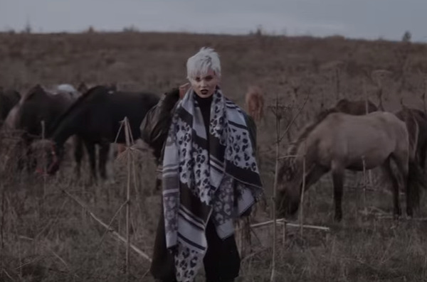Анна Шульгина (Shena) в новом клипе Анна Шульгина (Shena) в новом клипе