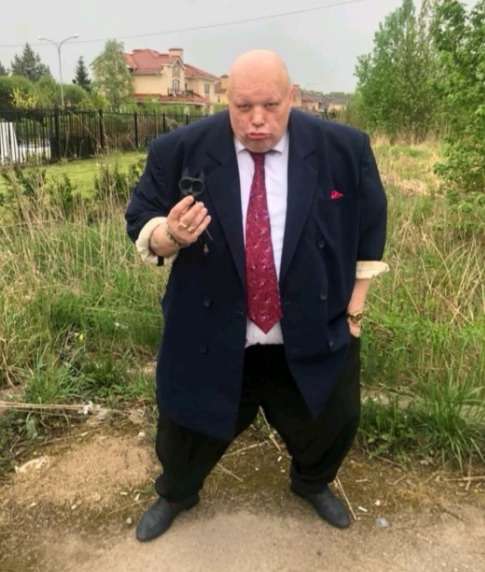 Ранее Барецкий уже предлагал похоронить певицу МакSим Ранее Барецкий уже предлагал похоронить певицу МакSим