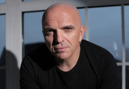 Солист «Непары» Александр Шоуа о подставах Талышинской, расставании с женой и хамстве на «Точь-в-точь»