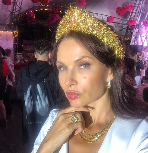 Эвелина Бледанс Эвелина Бледанс