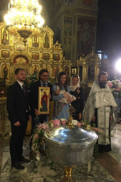 Новости: Андрей Малахов стал отцом двух девочек – фото №2 Новости: Андрей Малахов стал отцом двух девочек – фото №2