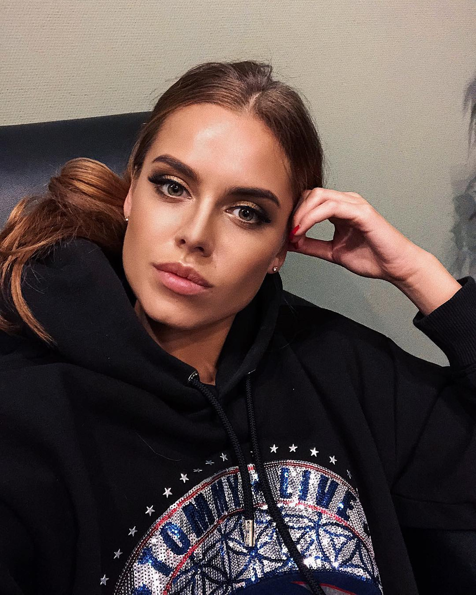 Звезда «Холостяка» Дарья Клюкина попала в ДТП StarHit.ru