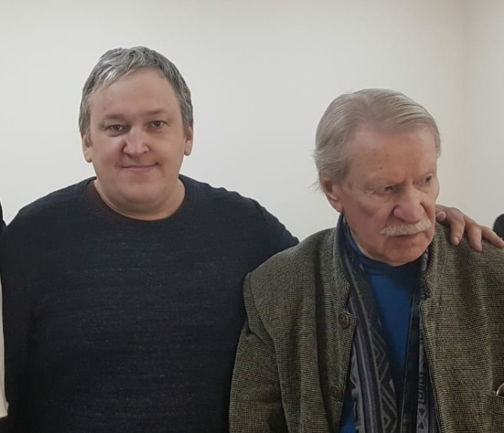 К доктору Краско отвез друг и директор Вячеслав Смородинов К доктору Краско отвез друг и директор Вячеслав Смородинов