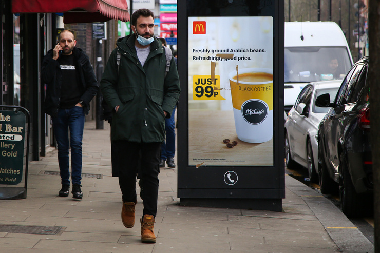 Рестораны McDonald's очень популярны в России Рестораны McDonald's очень популярны в России